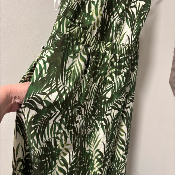 Ricki's Dresses & Skirts - Ricki's Revolution White Dress with Green Palm Print —>With POCKETS !!!